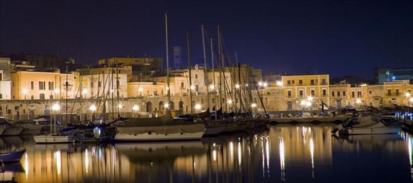 Appartamento Delizioso Bisceglie Extérieur photo